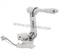 ABB������IRB 6790�����е�ֱ���ά��