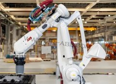 ABB�����˱�������ʱ��ע������